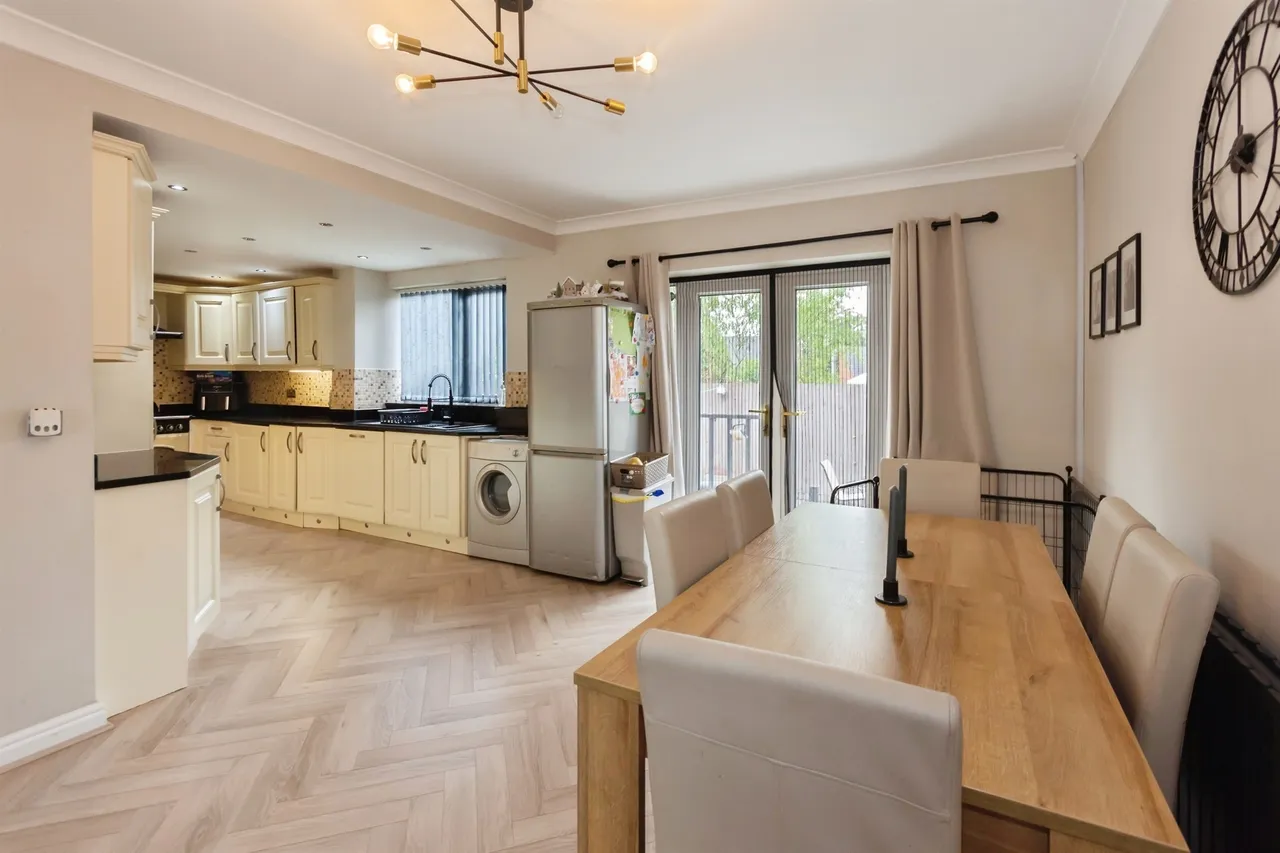 Conway Avenue, Oldbury, B68, photo 6