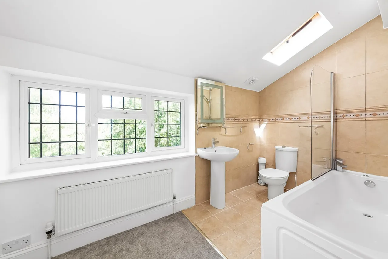 Hillcrest Road, Purley, CR8, photo 13