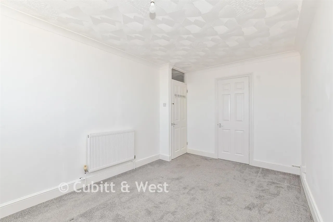 Highland Road, Southsea, PO4, photo 7