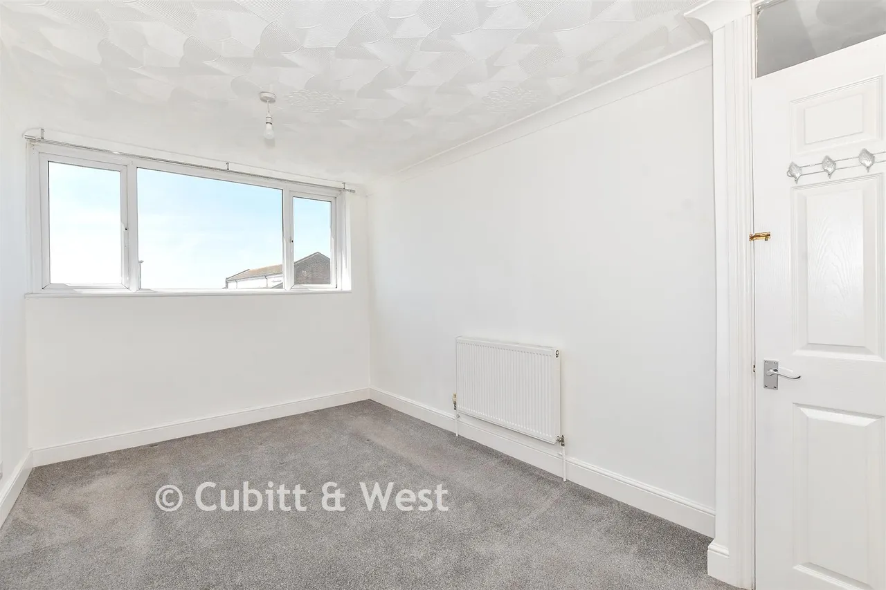 Highland Road, Southsea, PO4, photo 8