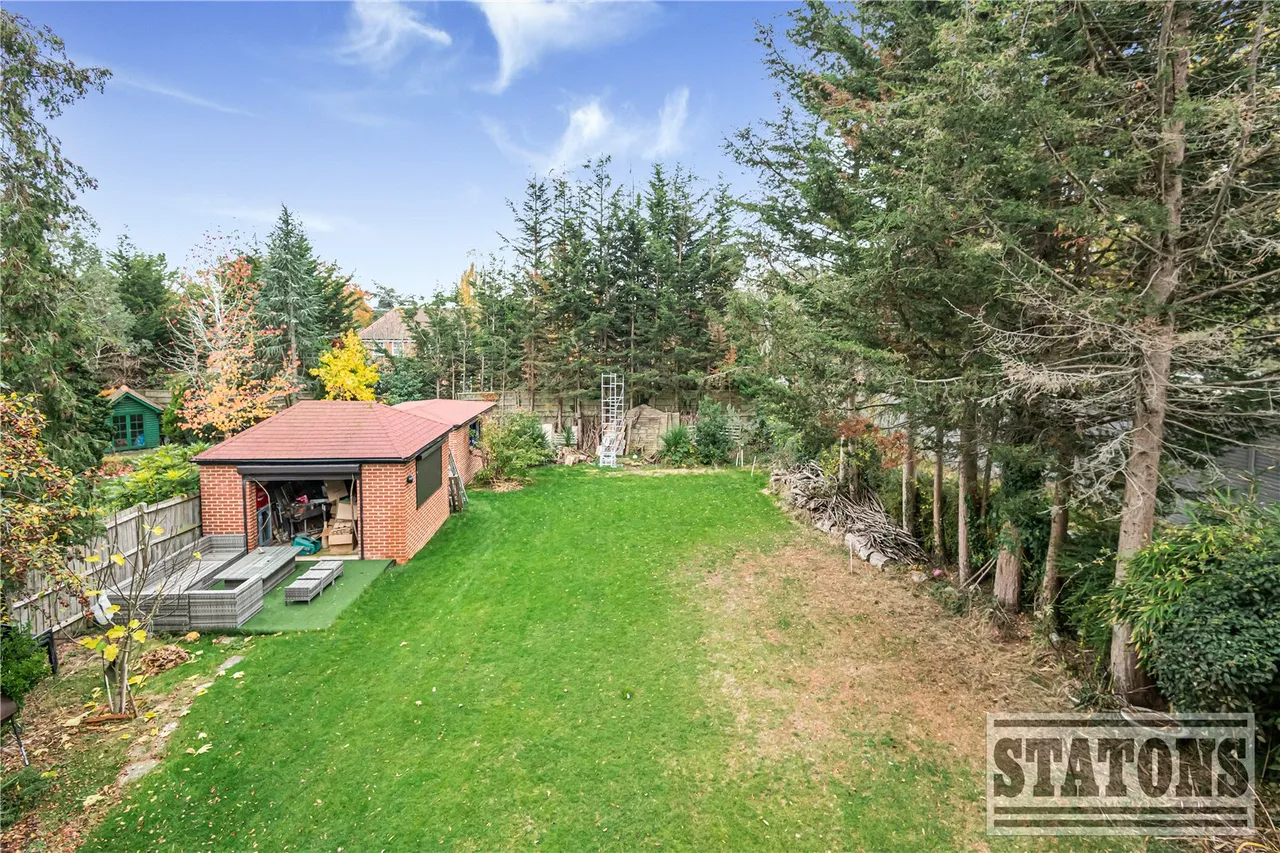 Waggon Road, Hadley Wood, EN4 0HL, photo 22