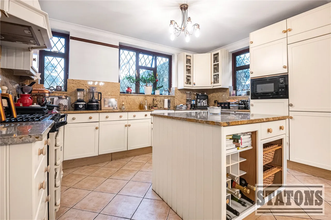 Waggon Road, Hadley Wood, EN4 0HL, photo 8