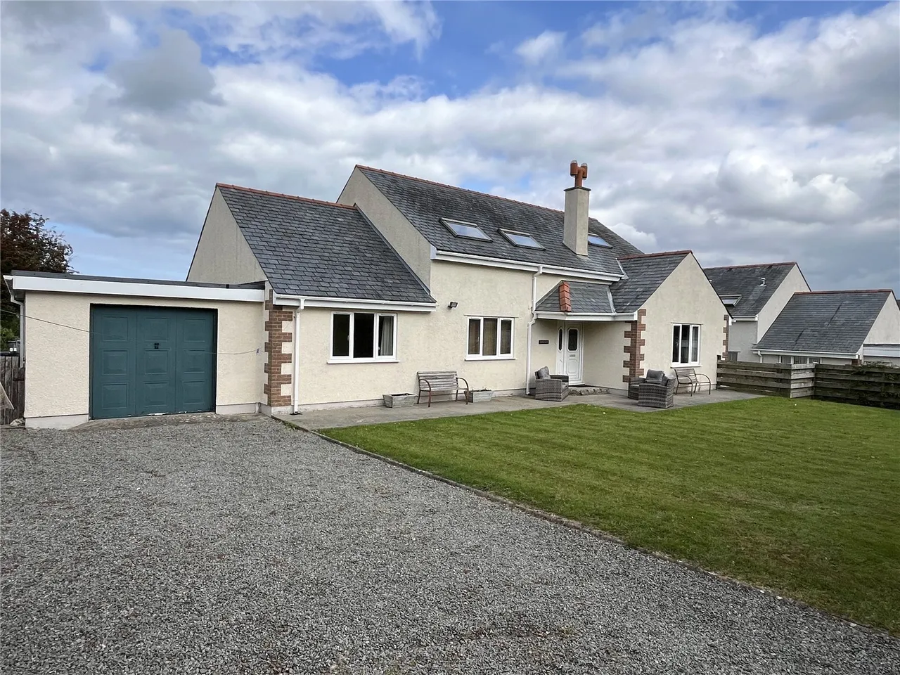 5 bed house for sale, Brynteg, LL78
