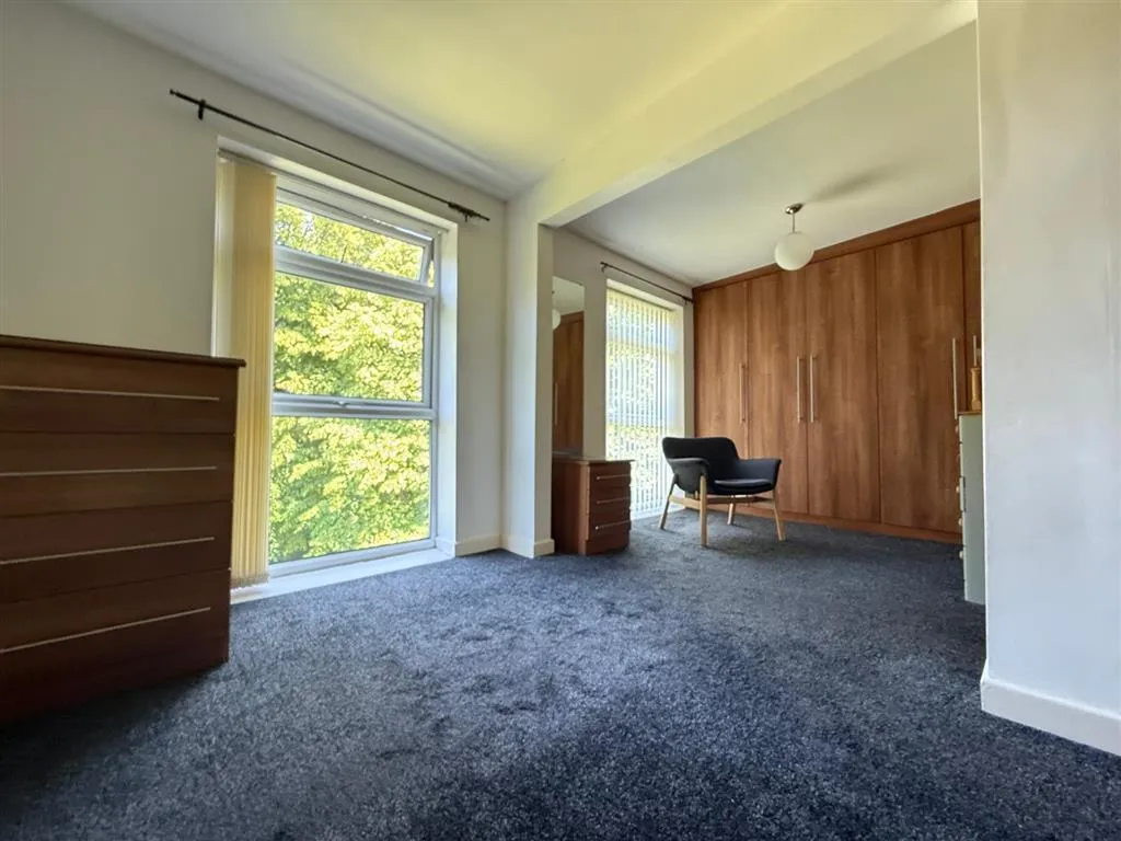 Aigburth Road, Liverpool, L17, photo 7