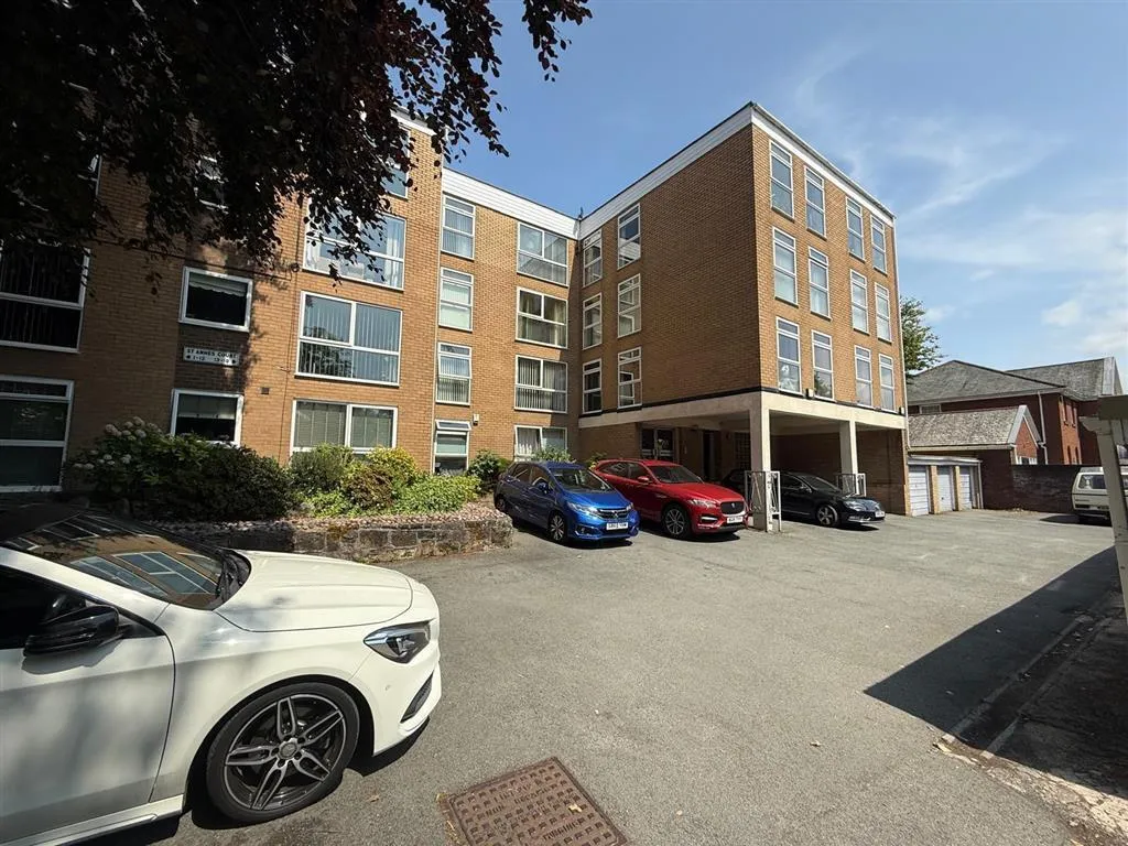 Aigburth Road, Liverpool, L17, photo 13