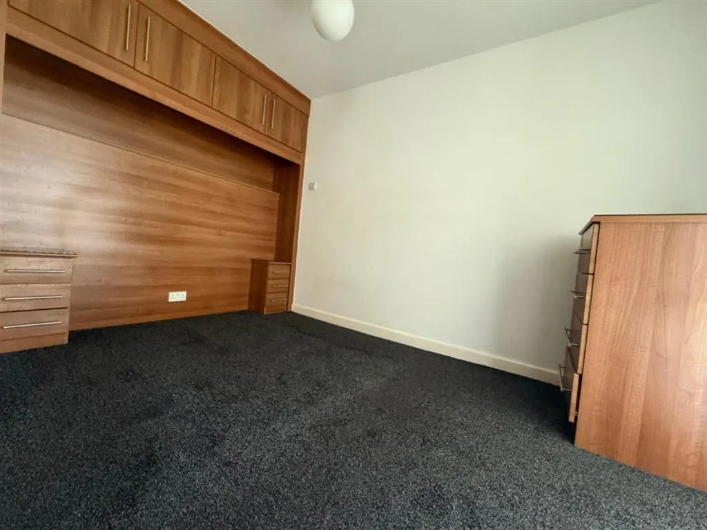 Aigburth Road, Liverpool, L17, photo 9