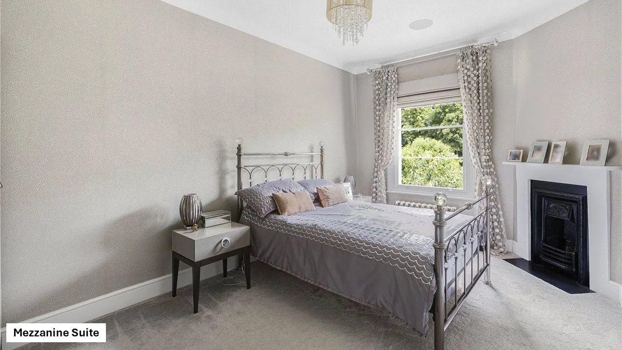 Coopers Lane, Northaw, Hertfordshire, EN6 4NG, photo 27