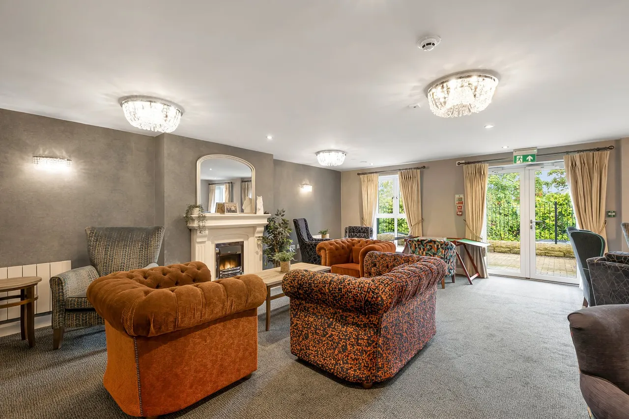 Bradford Road, Menston, LS29, photo 24