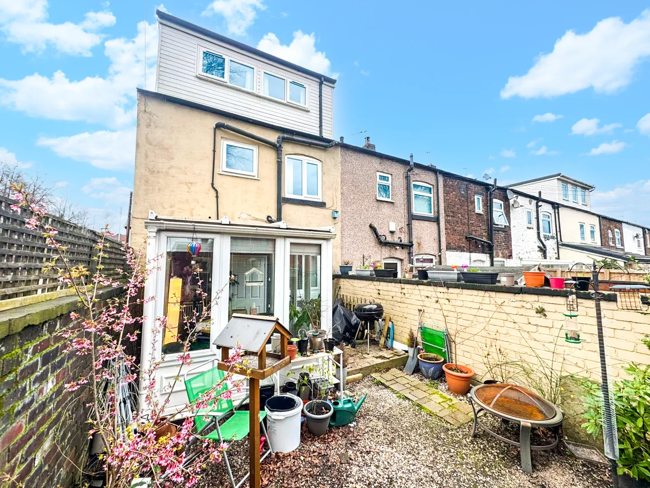 Woodhill Street, Brandlesholme, Bury BL8, photo 4