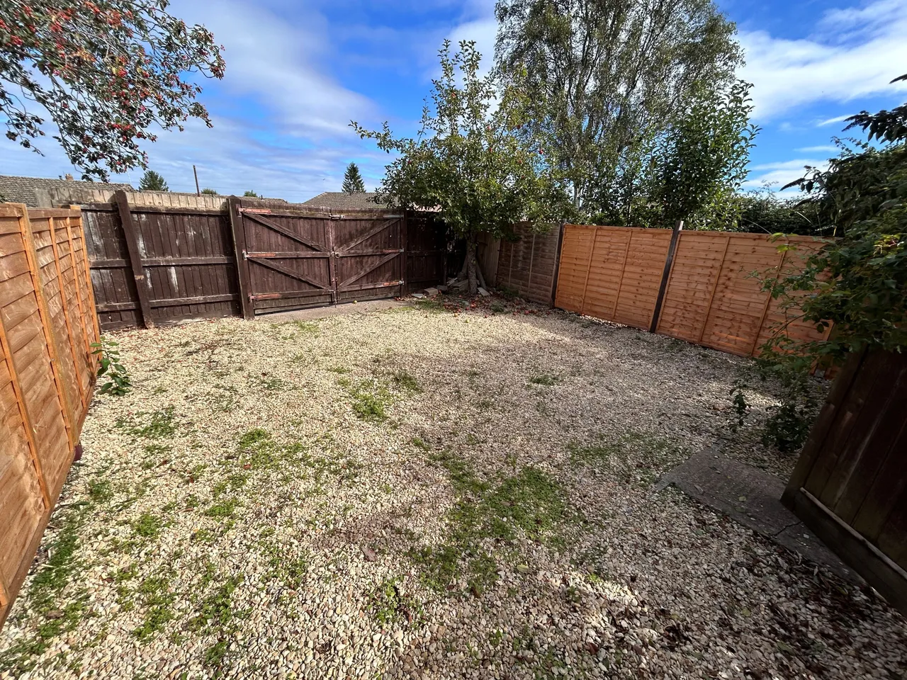 Wood Lane, SN15, photo 11