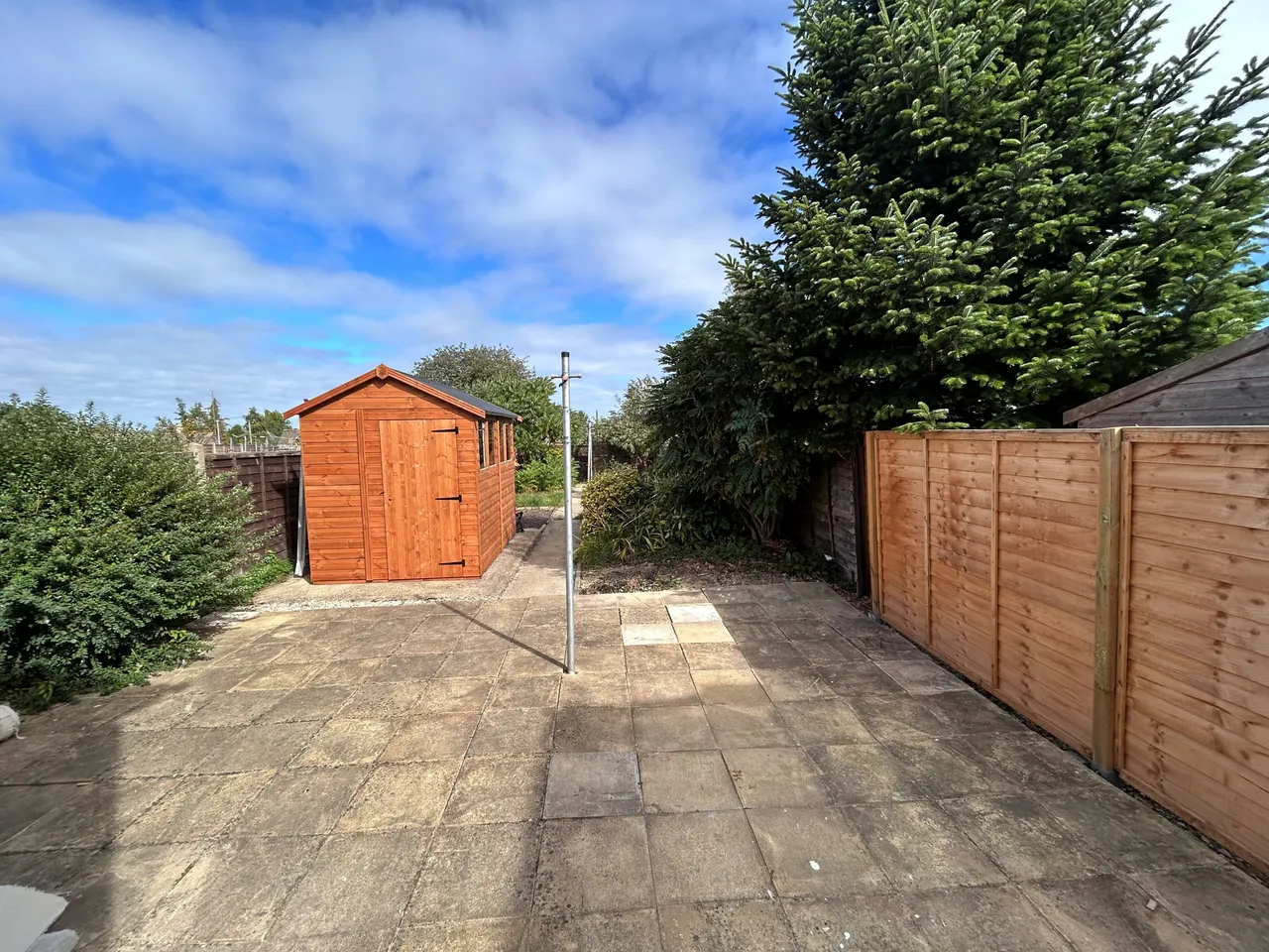Wood Lane, SN15, photo 9