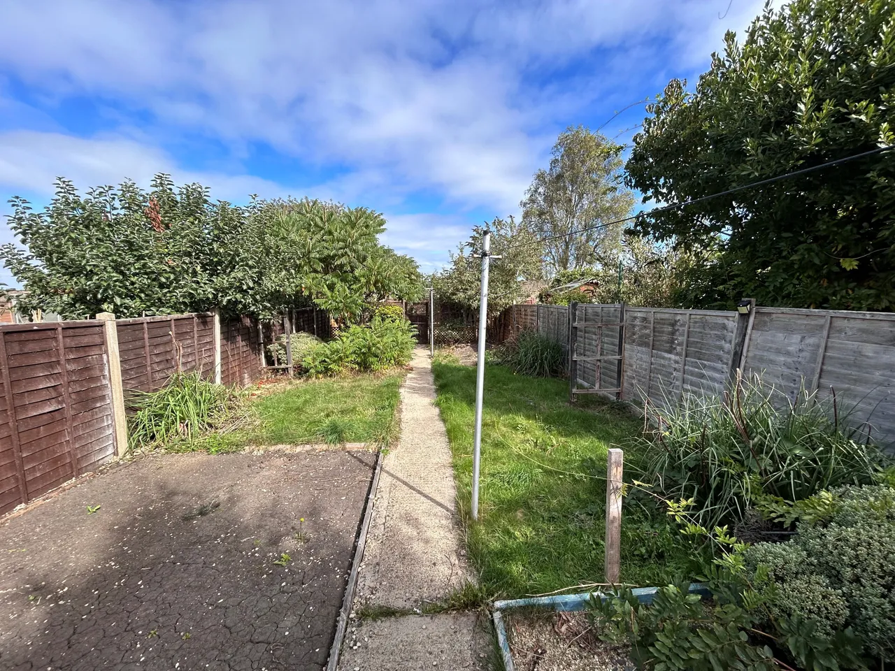 Wood Lane, SN15, photo 10