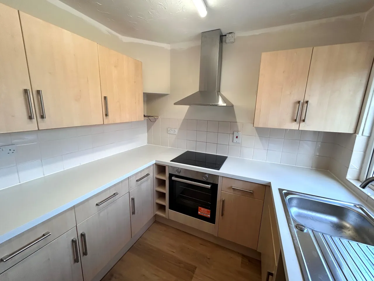 Wood Lane, SN15, photo 4