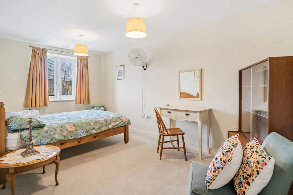 Marlow Road, Bourne End SL8 5SE, photo 14
