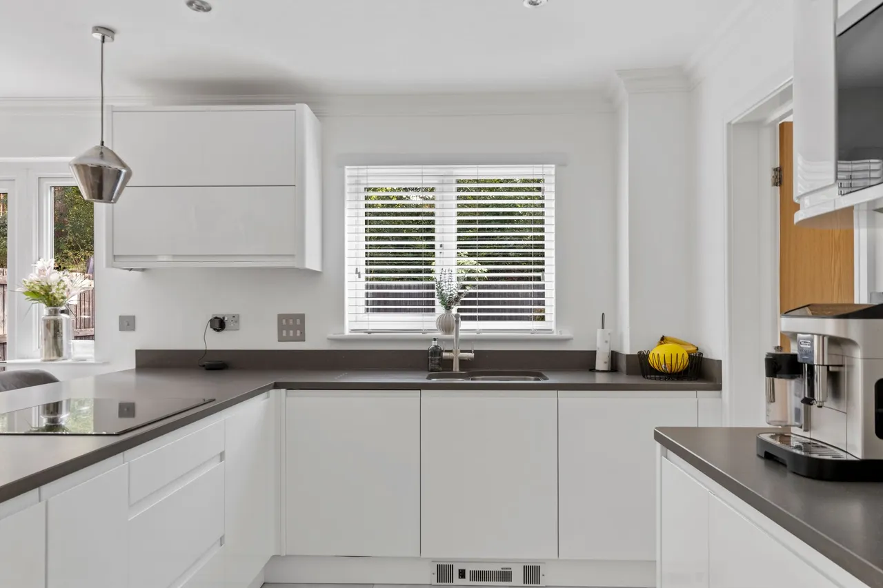 Rylands Drive, Warrington, WA2, photo 10
