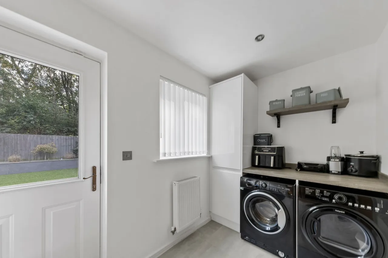 Rylands Drive, Warrington, WA2, photo 12