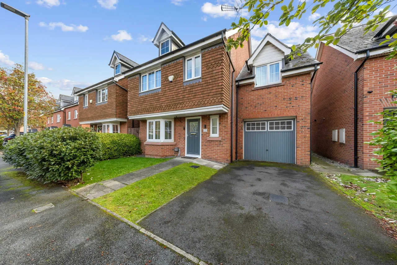 4 bed house for sale, Rylands Drive, Warrington, WA2