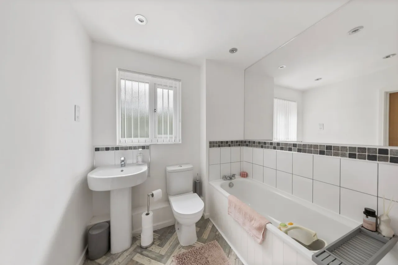 Rylands Drive, Warrington, WA2, photo 19