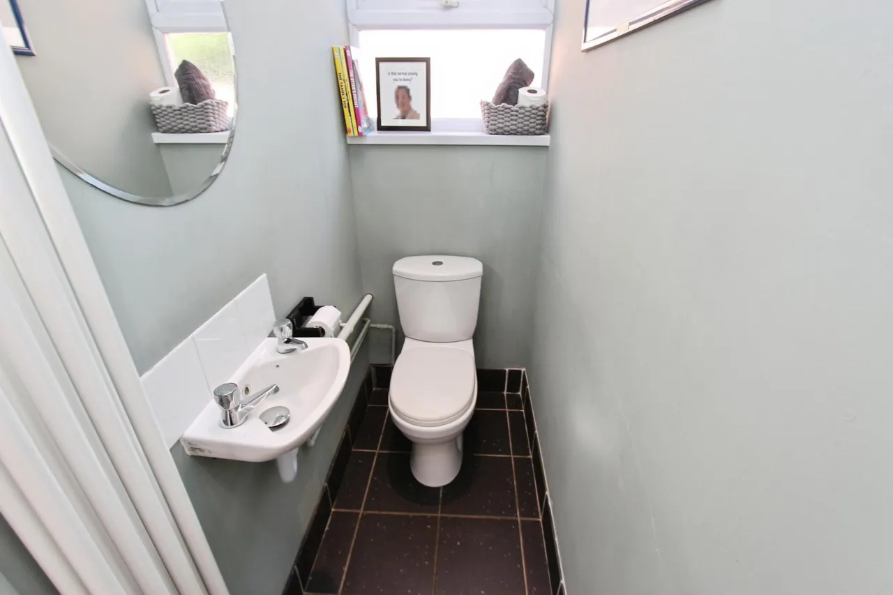 Acton Road, Long Eaton, NG10, photo 11