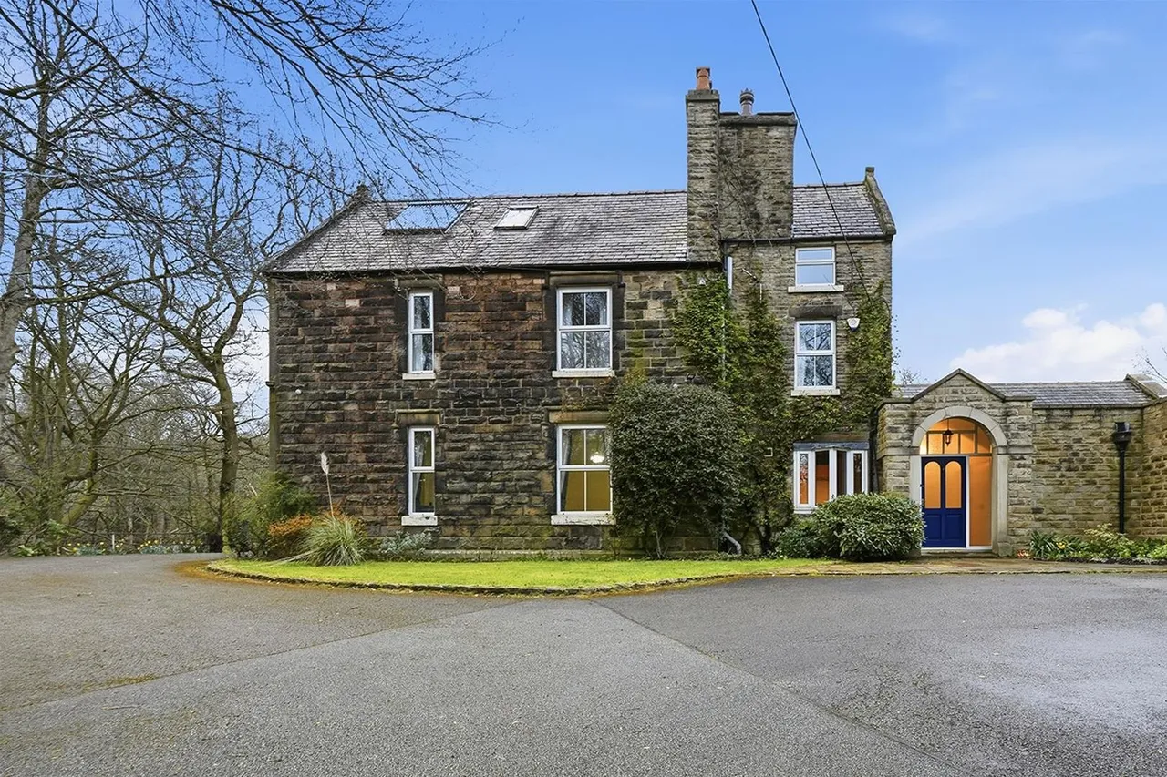Clough Bank House, Bollington, photo 28