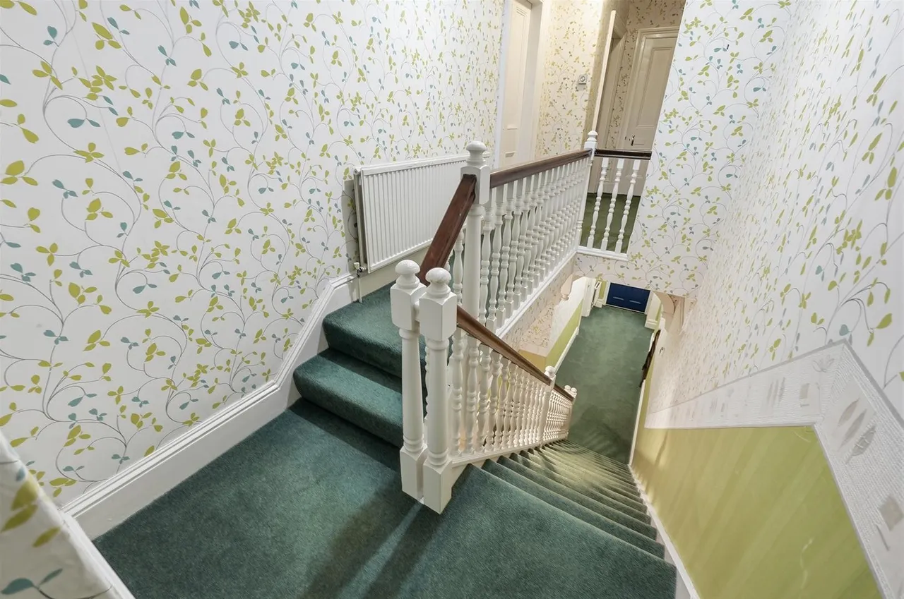 Clough Bank House, Bollington, photo 15