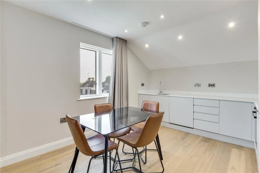 Purley Avenue, London, NW2, photo 3