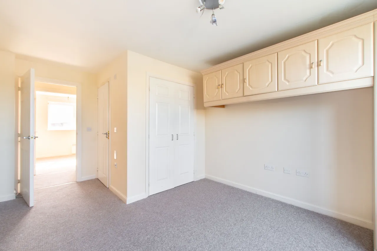 23g Wellspring Crescent, Wembley, photo 8