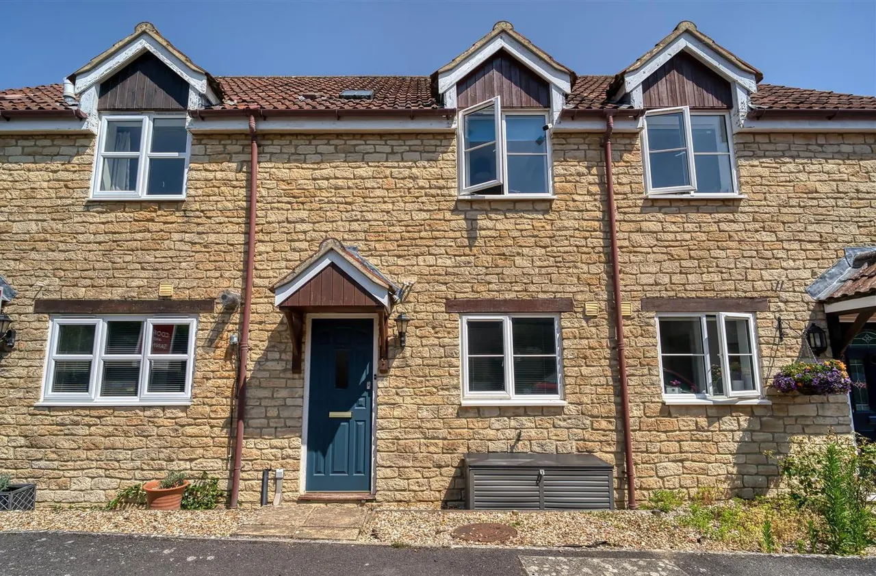 2 bed house for sale, Coxs Close, North Cadbury