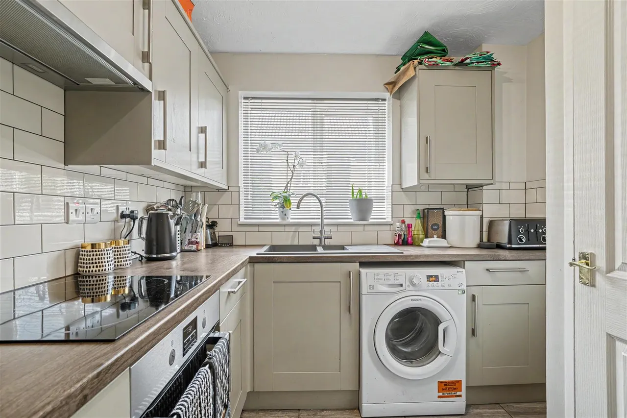 Coxs Close, North Cadbury, photo 2