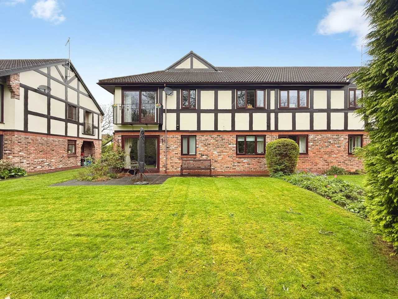 Glenbourne Park, Stockport, photo 17