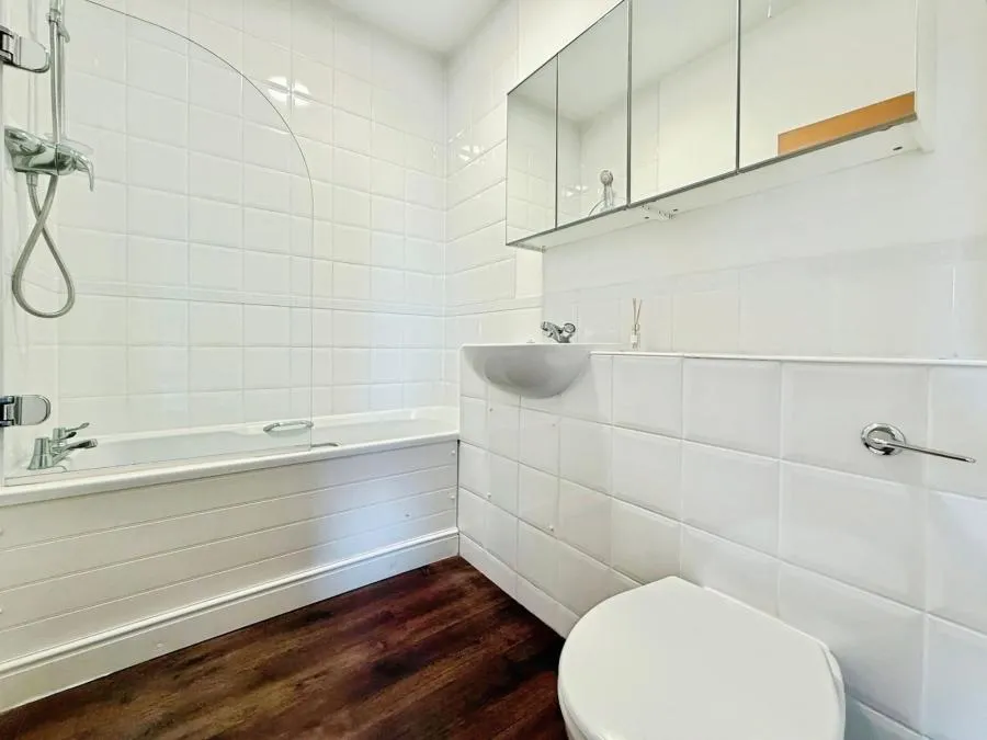 Kelvin Gate, Bracknell, RG12, photo 6
