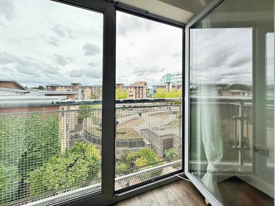 Kelvin Gate, Bracknell, RG12, photo 10