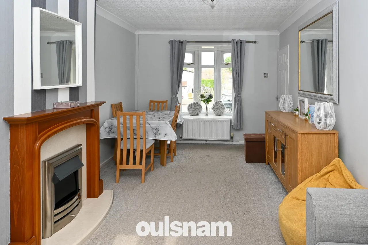 Cromwell Lane, Northfield, Birmingham, B31 1AD, photo 8