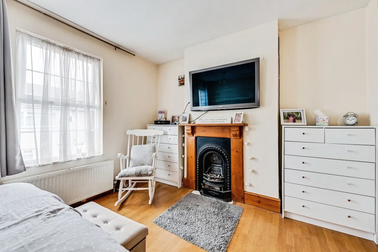 Linslade Street, SWINDON, Wiltshire, SN2, photo 14