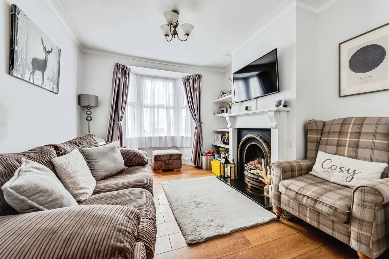Linslade Street, SWINDON, Wiltshire, SN2, photo 2