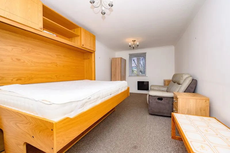 Walsingham Close, Hatfield AL10 0RS, photo 6