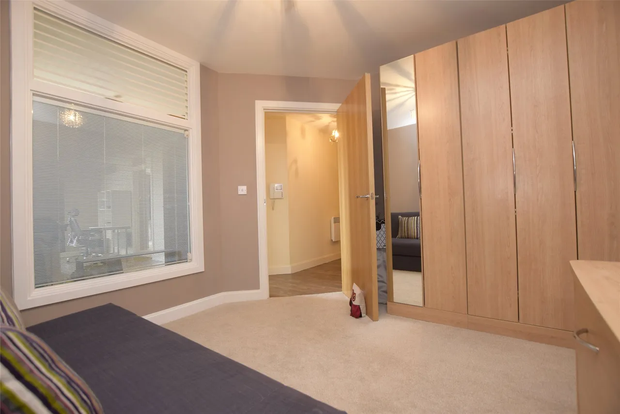 Honeybourne Way, Cheltenham, GL50 3UE, photo 10