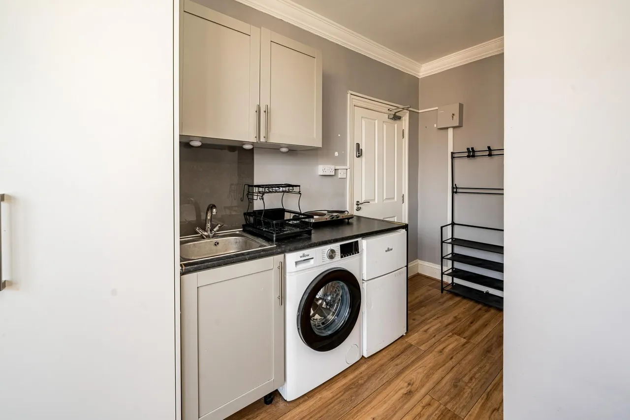 Priory Road, High Wycombe, HP13, photo 8
