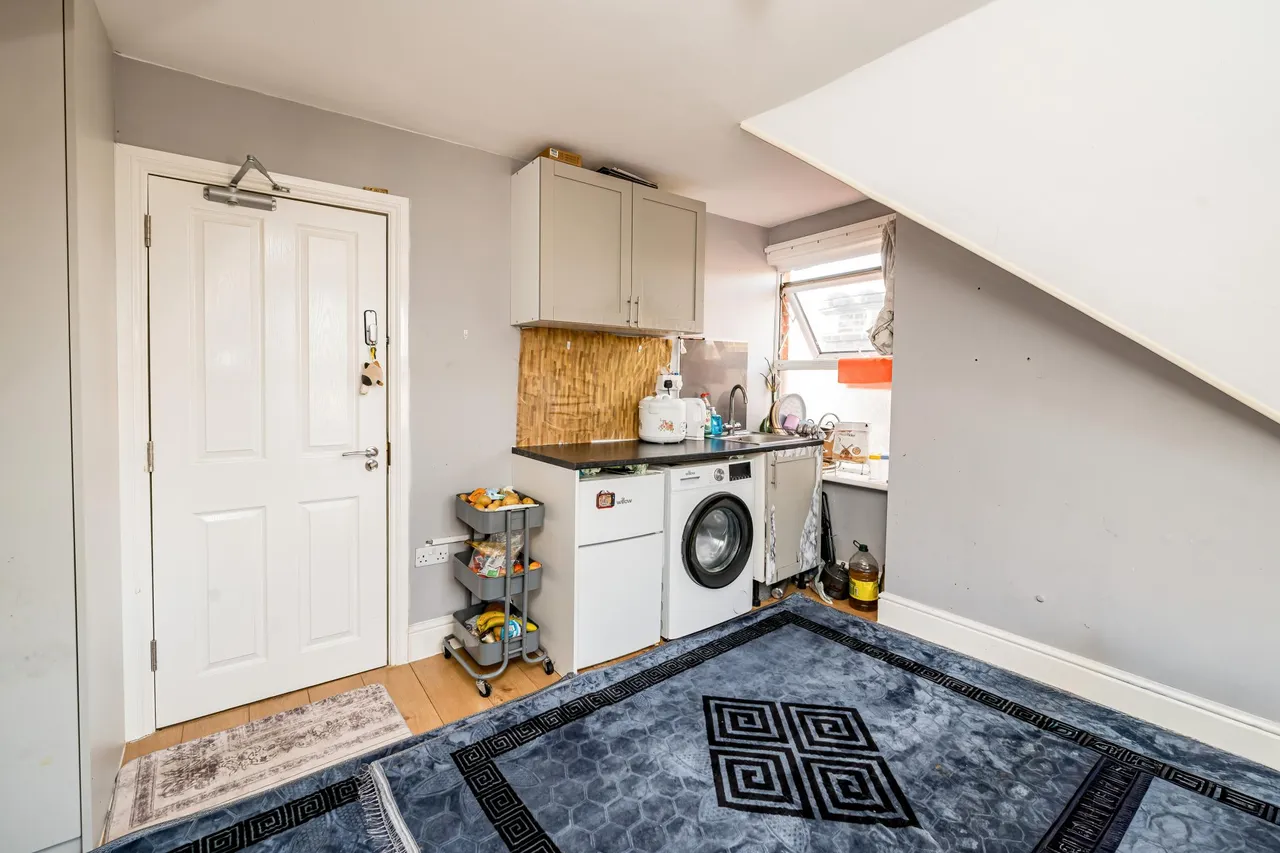 Priory Road, High Wycombe, HP13, photo 20