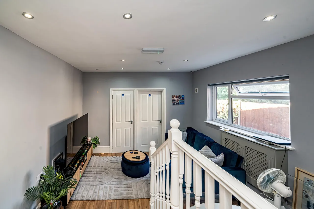 Priory Road, High Wycombe, HP13, photo 2