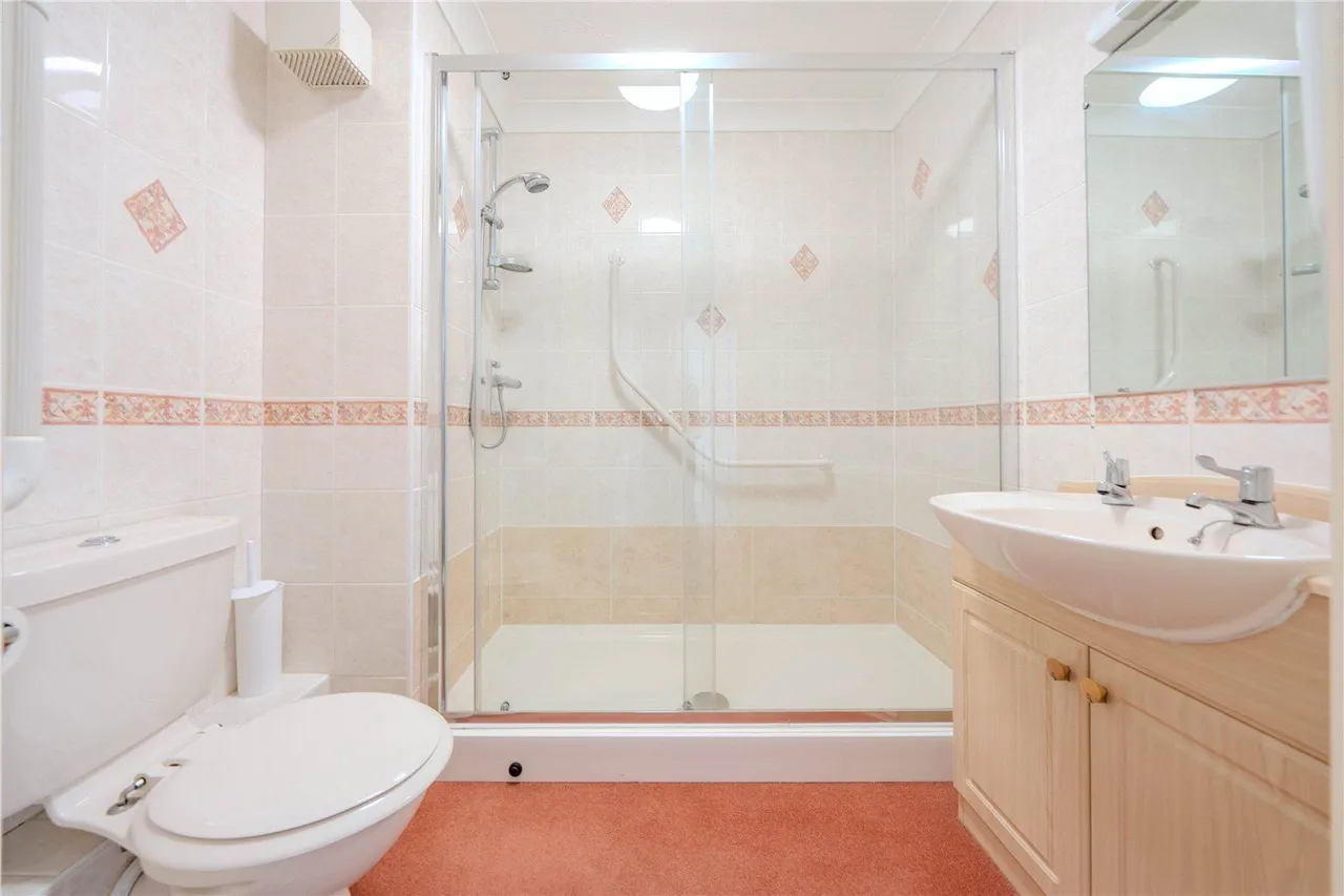 St Edmunds Court, Leeds, LS8, photo 8
