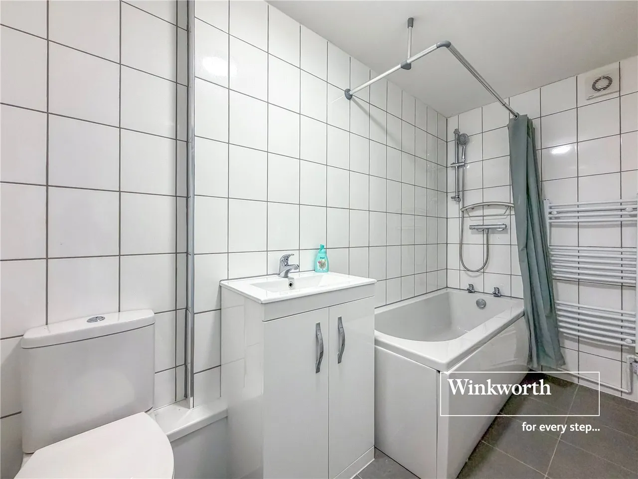 Heathfield Road, West Moors, Ferndown, Dorset, BH22, photo 4