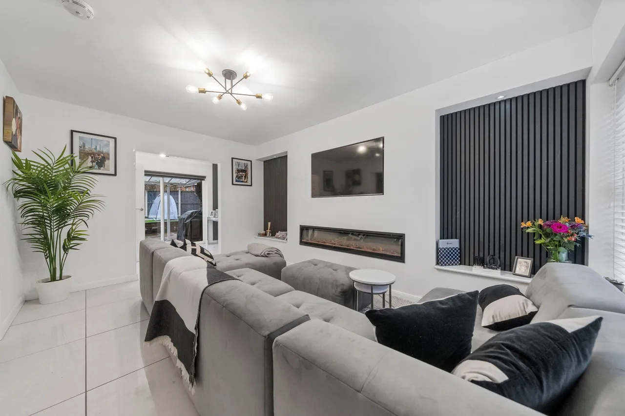 Woodedge, Ashton-In-Makerfield, Wigan, Wigan, WN4 9JZ, photo 6