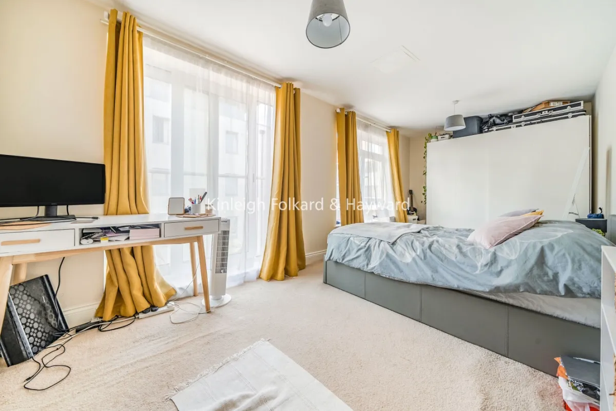 Mantle Road, London, SE4, photo 3