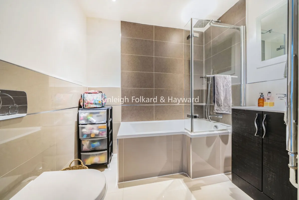 Mantle Road, London, SE4, photo 11