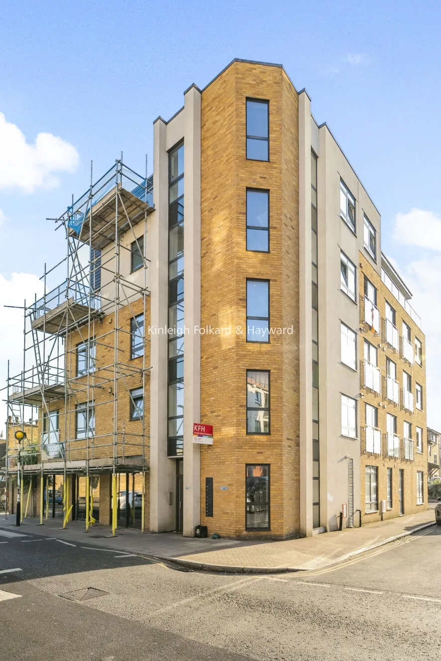 Mantle Road, London, SE4, photo 12