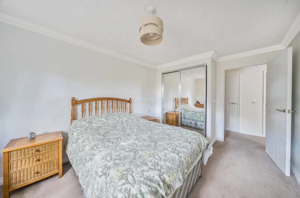 Water Lane, Towcester, Northamptonshire, NN12 6HR, photo 10