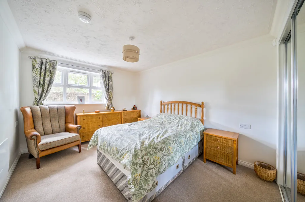 Water Lane, Towcester, Northamptonshire, NN12 6HR, photo 9