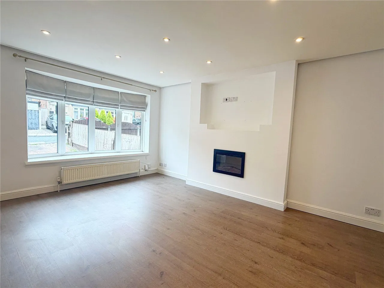 Thorn Close, Heywood, OL10, photo 4