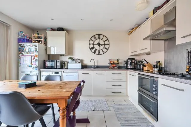 Tadros Court, High Wycombe, HP13, photo 12